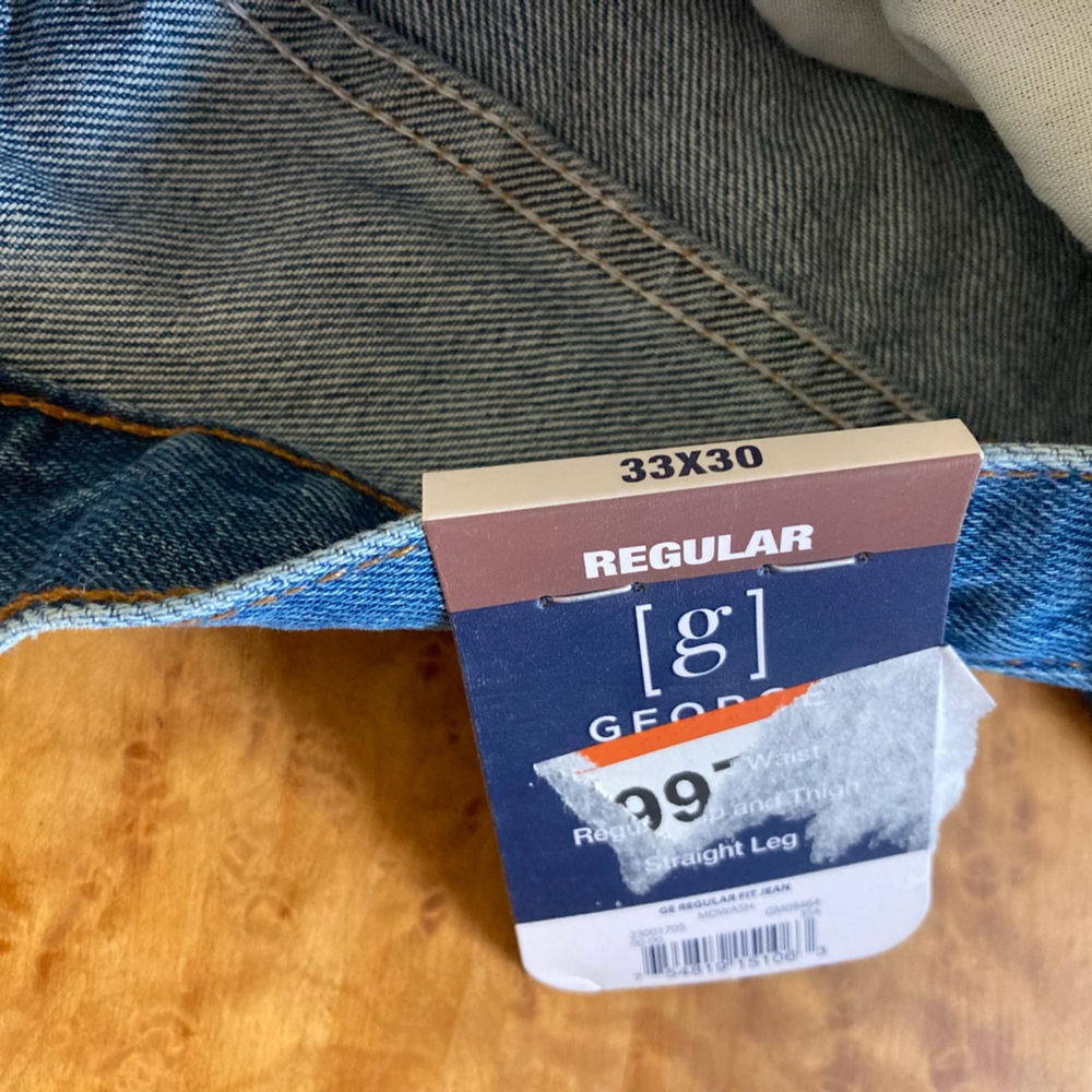 George brand, Classic Blue Denim Jeans, 33 x 30‘s, NWT - Picture 2 of 3